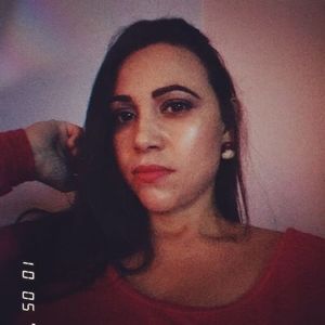 Meet your Posher, Juliana